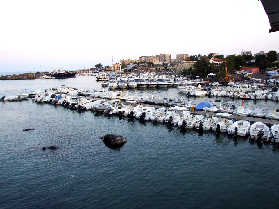Porto Ulisse-Ognina-Catania-Sicilia-Italy - Creative Commons by gnuckx