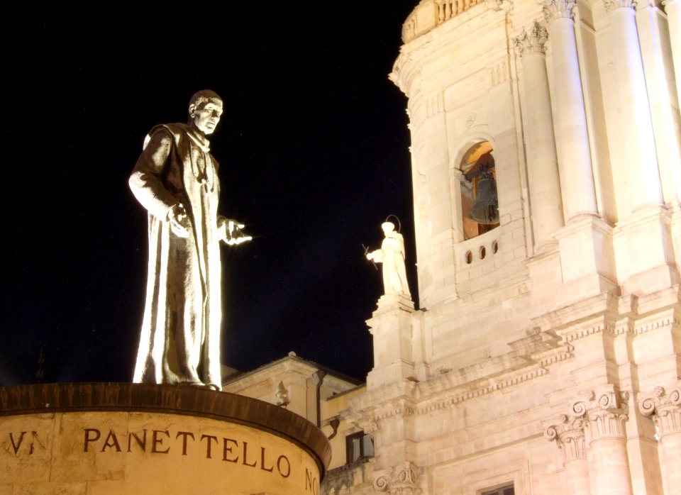 Cardinale Dusmet-Catania-Sicilia-Italy - Creative Commons by gnuckx