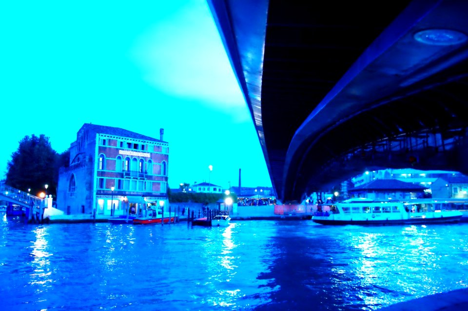 Venice at Night Italy - Venezia italia - Creative Commons by gnuckx