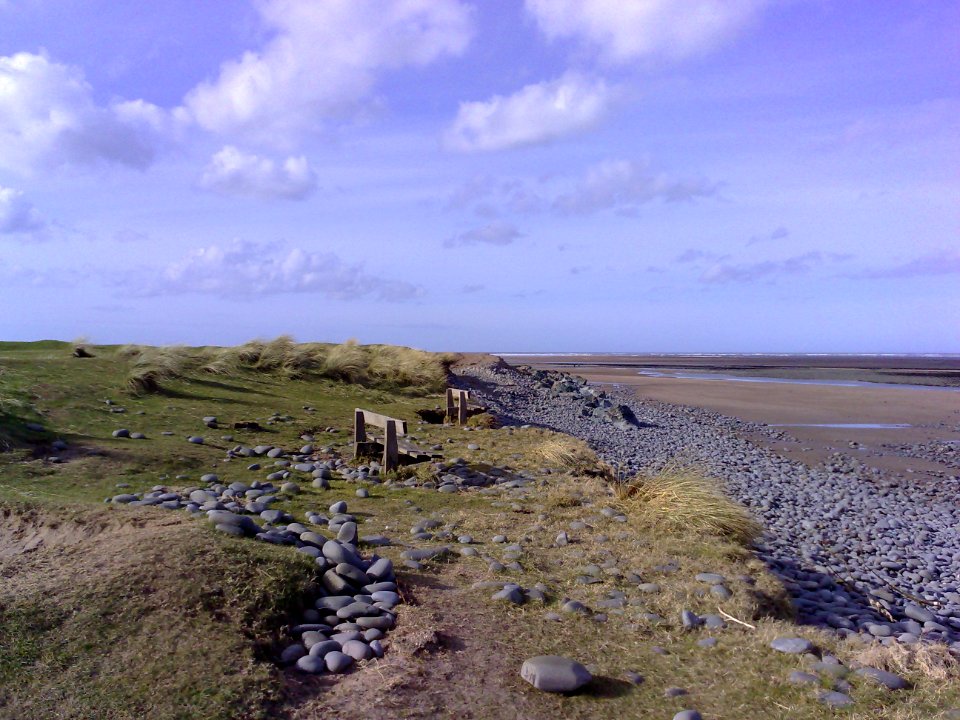 BENCHES - PEBBLES - NORTHAM BURROWS - WESTWARD HO ! NORTH DEVON