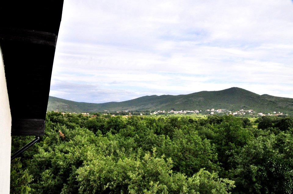 Medjugorje - Hotel Pansion Porta - Bosnia Herzegovina - Creative Commons by gnuckx - Krizevac