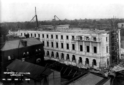 1906 (Oct 1) Lab A Admin Bldg USDA Construction Photo Collection (1)