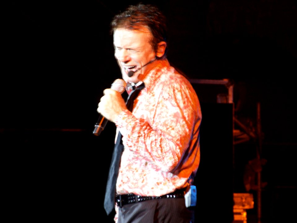 Massimo Ranieri Concert 2009 Taormina-Sicilia-Italy  - Creative Commons by gnuckx