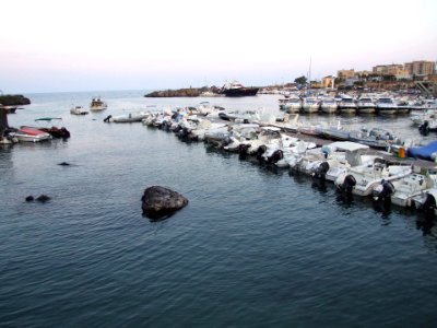 Porto Ulisse-Ognina-Catania-Sicilia-Italy - Creative Commons by gnuckx