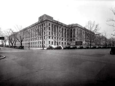1934 (Jan 5) South Bldg, View from 12th and B Streets looking SW USDA Construction Photo Collection (1)