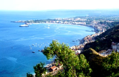 Taormina-Sicilia-Italy - Creative Commons by gnuckx