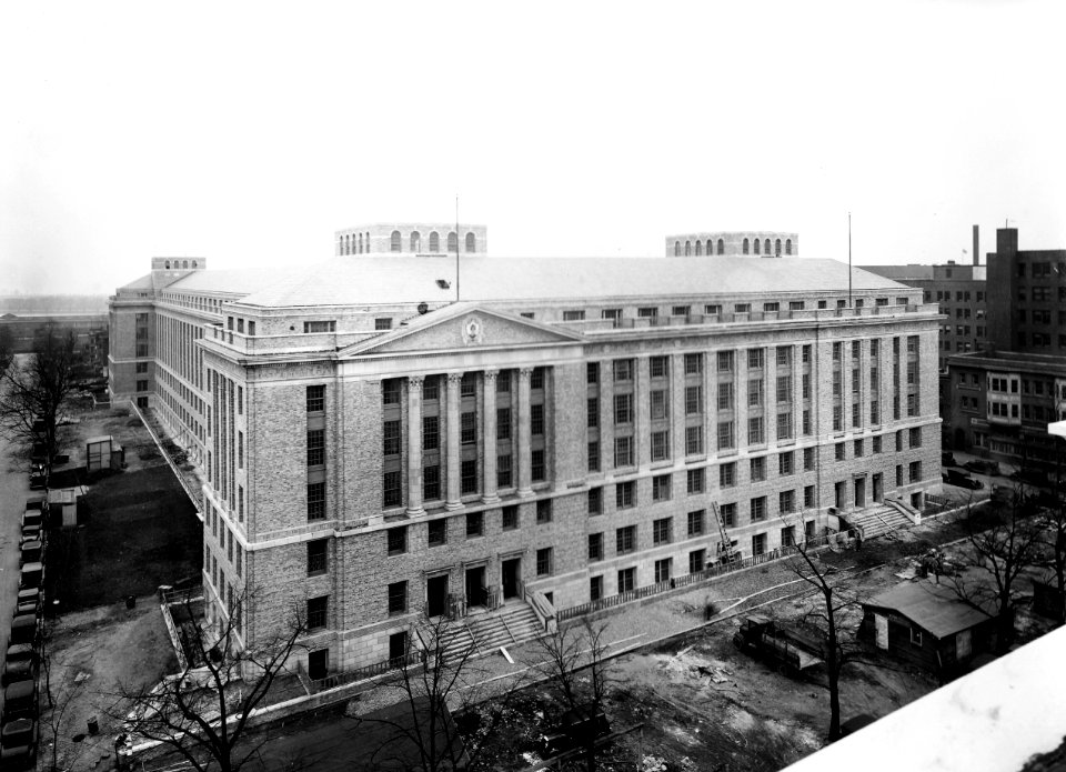 1932 (Jan 2) South Bldg looking SW USDA Construction Photo Collection (1)
