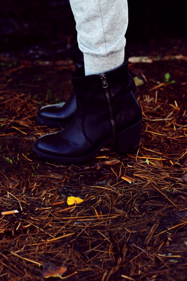 Black leather style