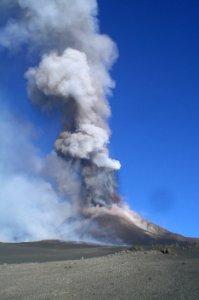 Etna Volcano Paroxysmal Eruption October 26 2013 - Creative Commons by gnuckx