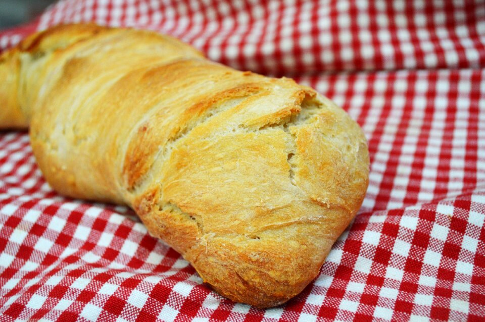 Bakery food flour