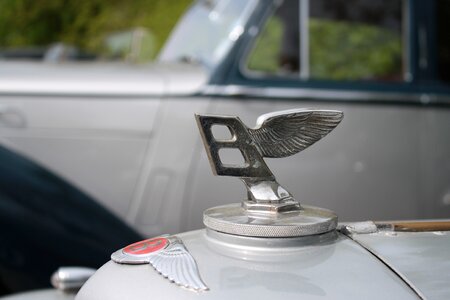 Vehicle motor retro