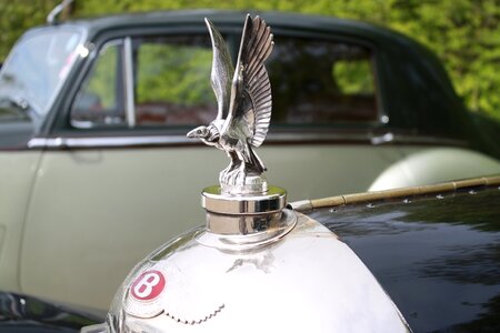 Vehicle motor retro