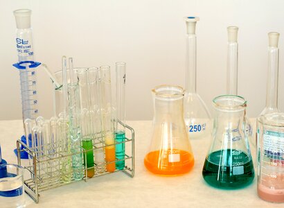 Compounds experiment glass