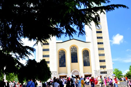 Saint James Church (St. Jakov) Medjugorje - Hotel Pansion Porta - Bosnia Herzegovina - Creative Commons by gnuckx