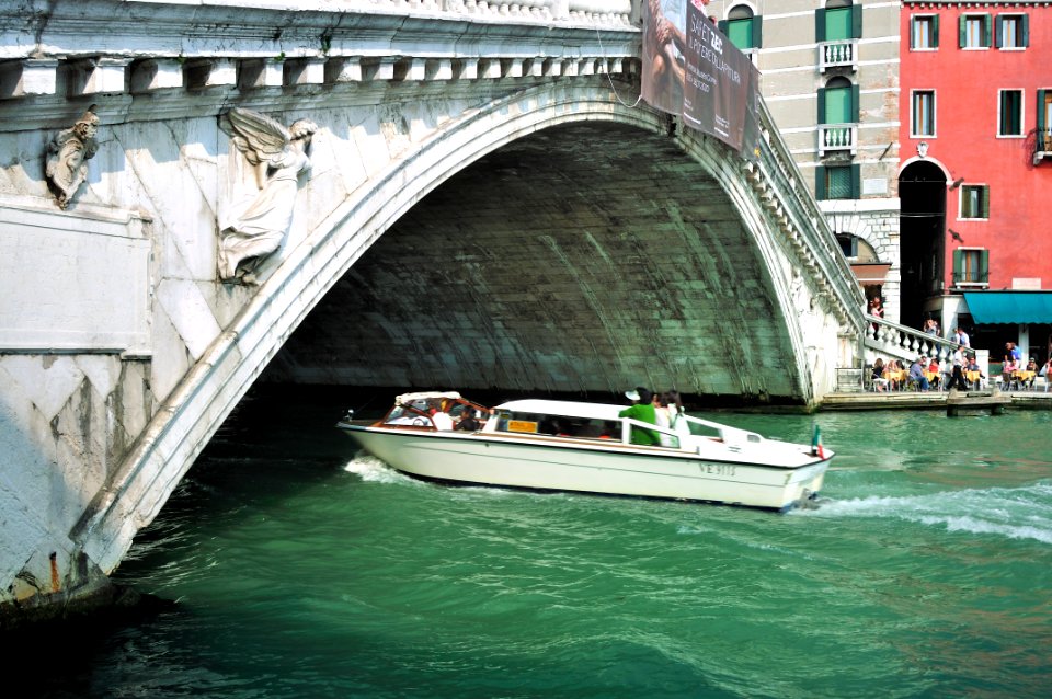 Grand Canal - Rialto - Venice Italy Venezia - Creative Commons by gnuckx