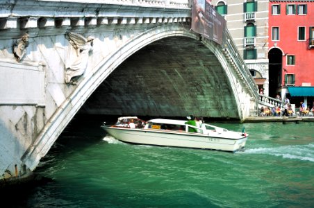 Grand Canal - Rialto - Venice Italy Venezia - Creative Commons by gnuckx