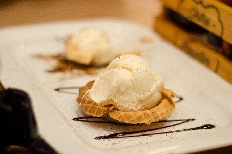 Ice cream cafe confectionery