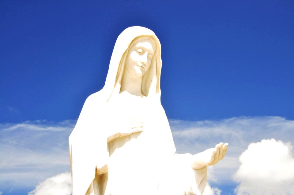 Statue of Virgin Mary in Medjugorje - Bosnia Herzegovina - Creative Commons by gnuckx