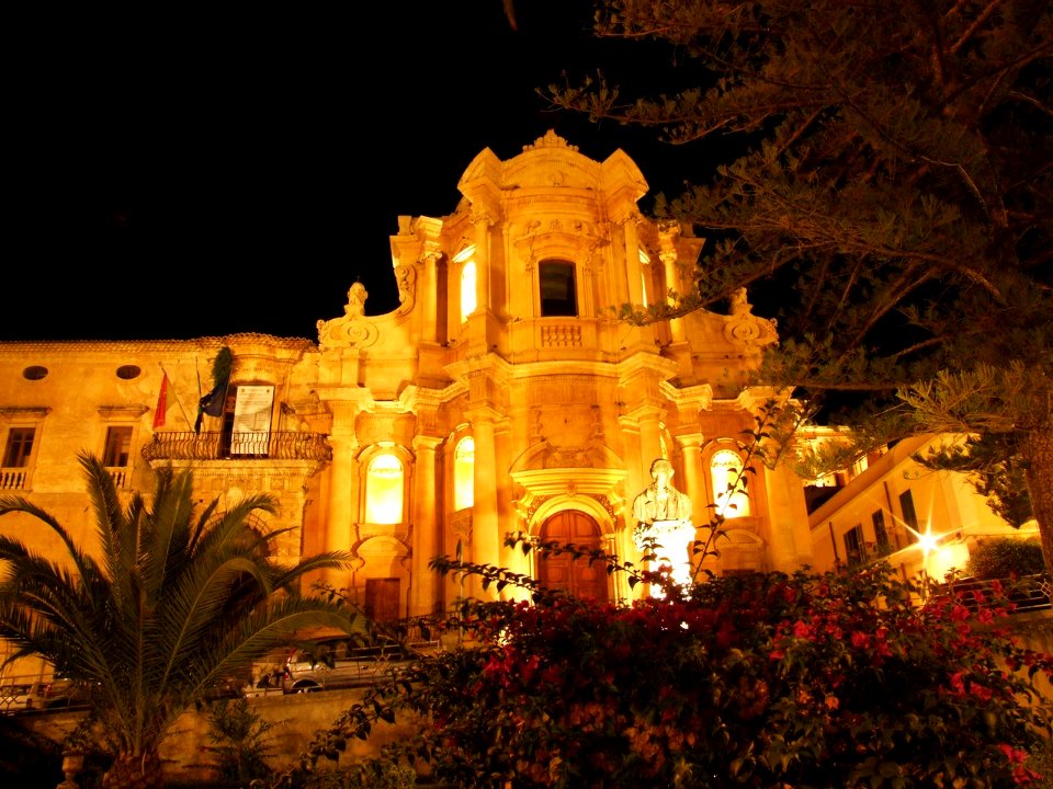 Noto-Syracuse-Sicilia-Italy - Creative Commons by gnuckx