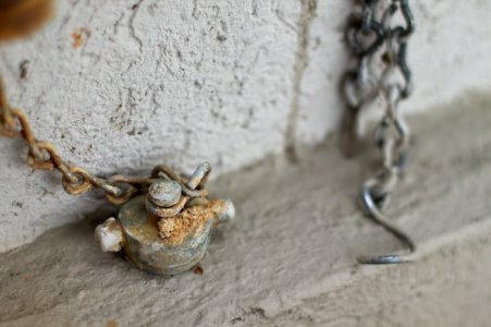 Latch and Chain