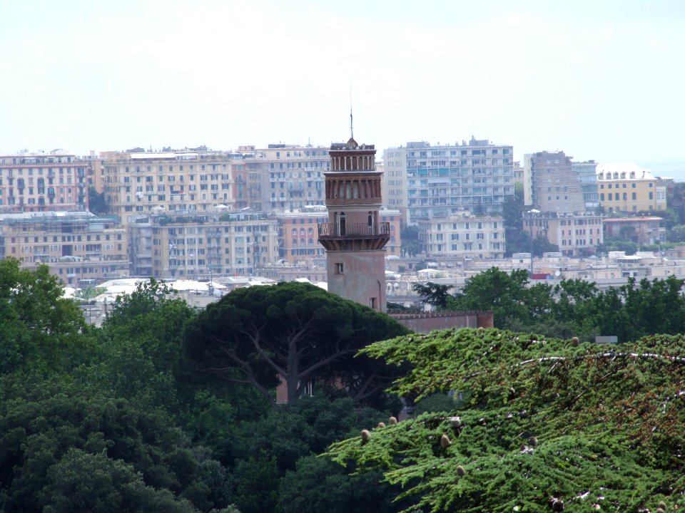 Genova-Liguria-Italy - Creative Commons by gnuckx