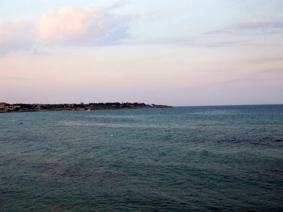 DSCF6868-Avola-Syracuse-Sicilia-Italy-gnuckx CC0 HQ