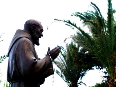 Padre Pio-Taormina-Sicilia-Italy - Creative Commons by gnuckx