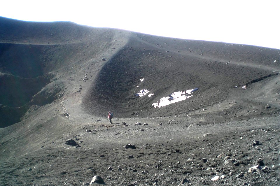 Addio Torre del Flosofo - Aftermath Etna Volcano Paroxysmal Eruption October 26 2013 - Creative Commons by gnuckx