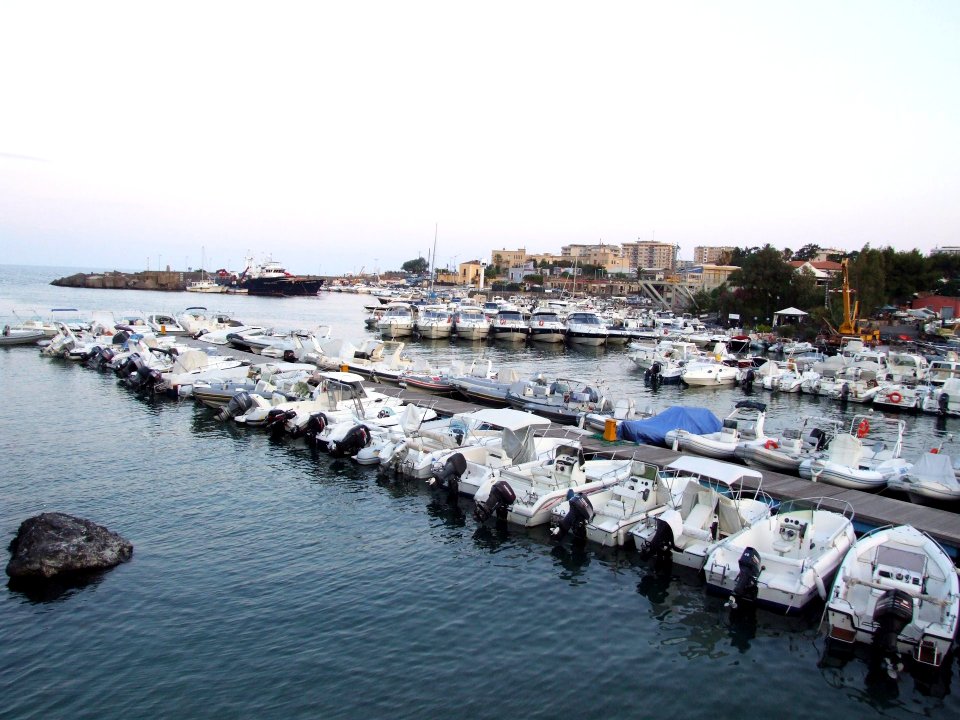 Porto Ulisse Ognina Catania Sicilia-Italy - Creative Commons by gnuckx