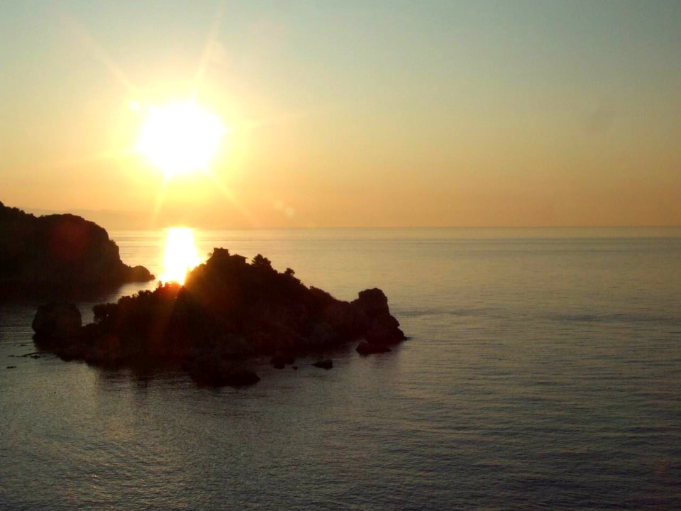 DSCF8014-Dawn Sunset-Isola Bella-Taormina-Sicilia-Italy-gnuckx CC0 HQ