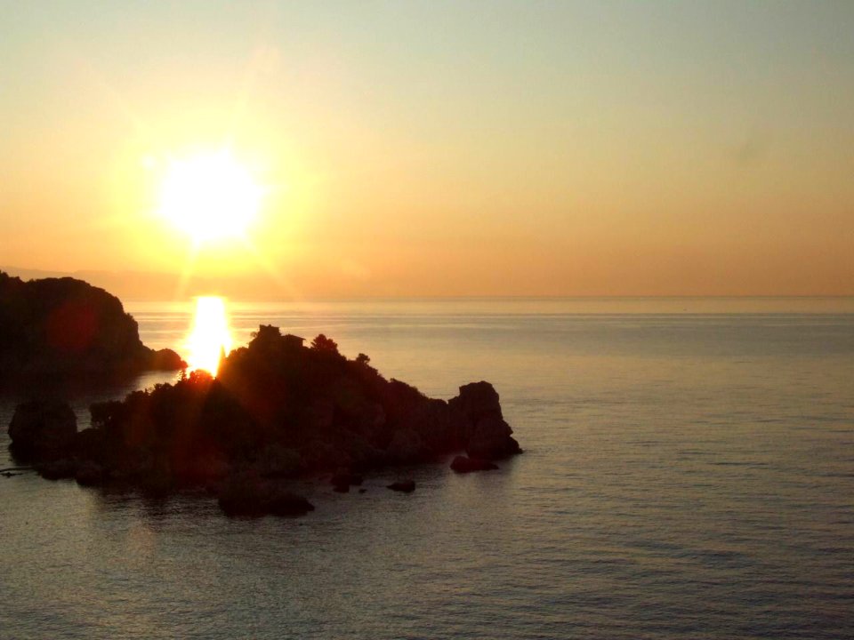 DSCF7949-Dawn Sunset-Isola Bella-Taormina-Sicilia-Italy-gnuckx CC0 HQ