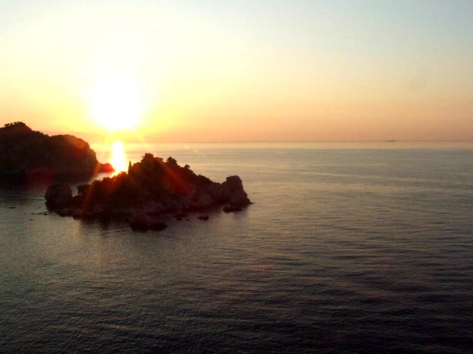 DSCF7894-Dawn Sunset-Isola Bella-Taormina-Sicilia-Italy-gnuckx CC0 HQ