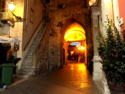 Taormina-Sicilia-Italy - Creative Commons by gnuckx