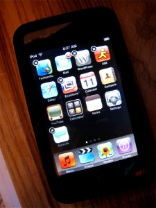 Those Wacky iPod/iPhone Updates photo