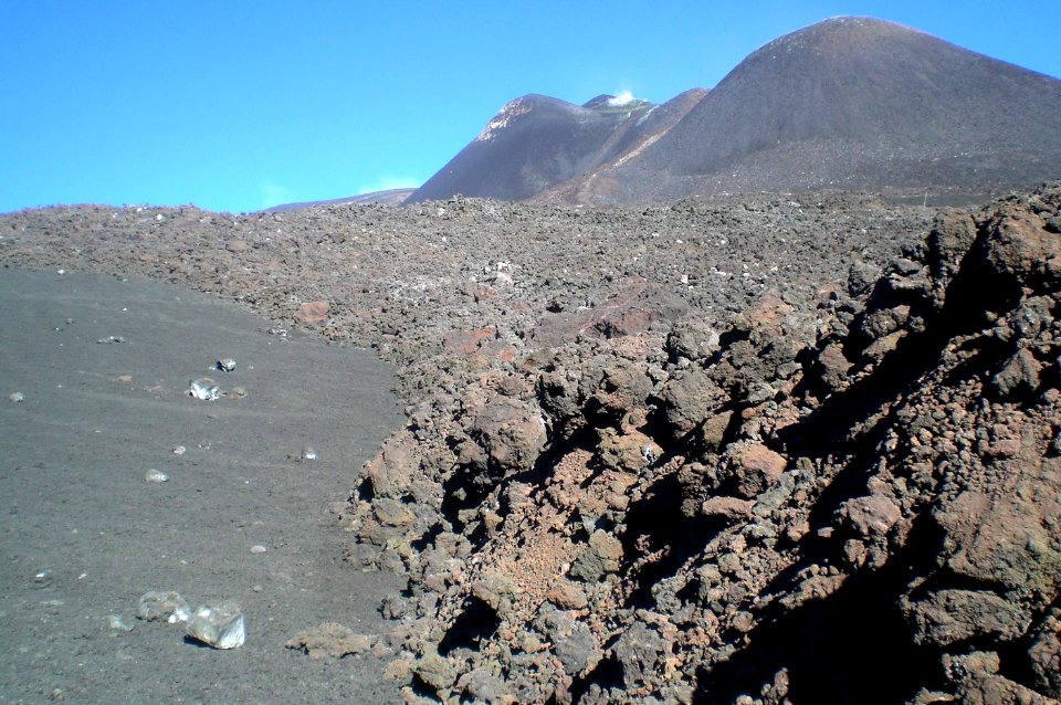 Addio Torre del Flosofo - Aftermath Etna Volcano Paroxysmal Eruption October 26 2013 - Creative Commons by gnuckx
