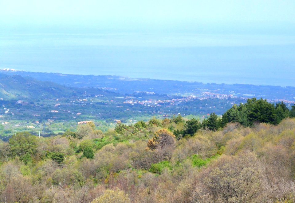 Messina Canyon-Etna-Volcano-Sicily-Italy - Creative Commons by gnuckx