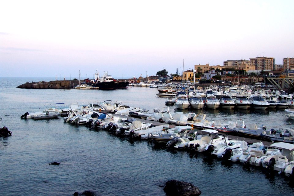 Porto Ulisse Ognina Catania Sicilia-Italy - Creative Commons by gnuckx