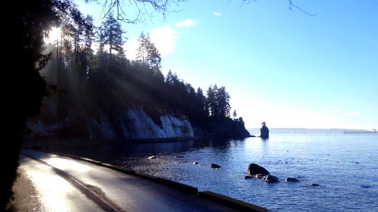 Stanley Park seawall photo