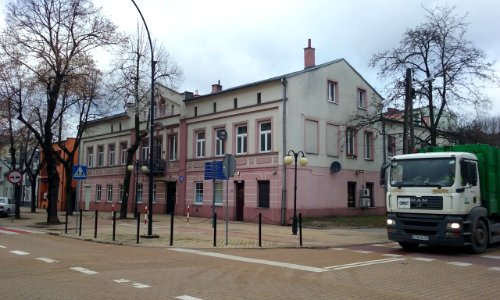 Saint Anthony and Professor Seweryn streets corner in Tomaszów Mazowiecki, Poland, EU. PL/ Narożnik uilc św.Antoniego /  Profesora Seweryna