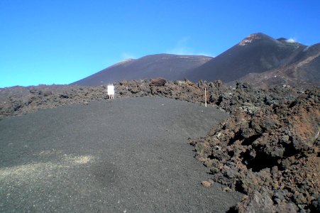 Addio Torre del Flosofo - Aftermath Etna Volcano Paroxysmal Eruption October 26 2013 - Creative Commons by gnuckx