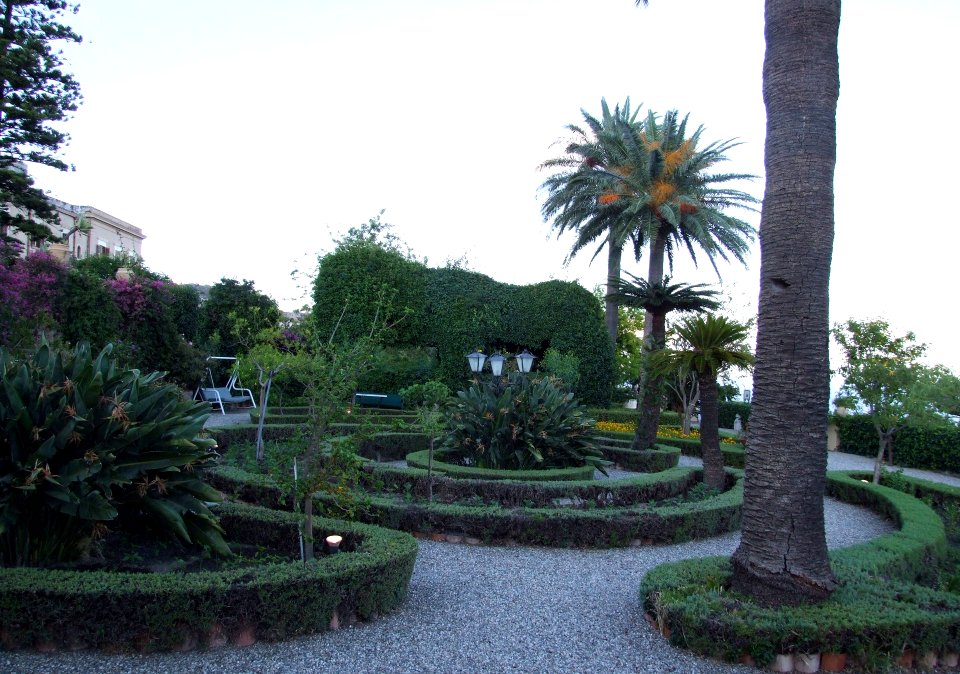 Hotel San Domenico-Taormina-Sicilia-Italy - Creative Commons by gnuckx