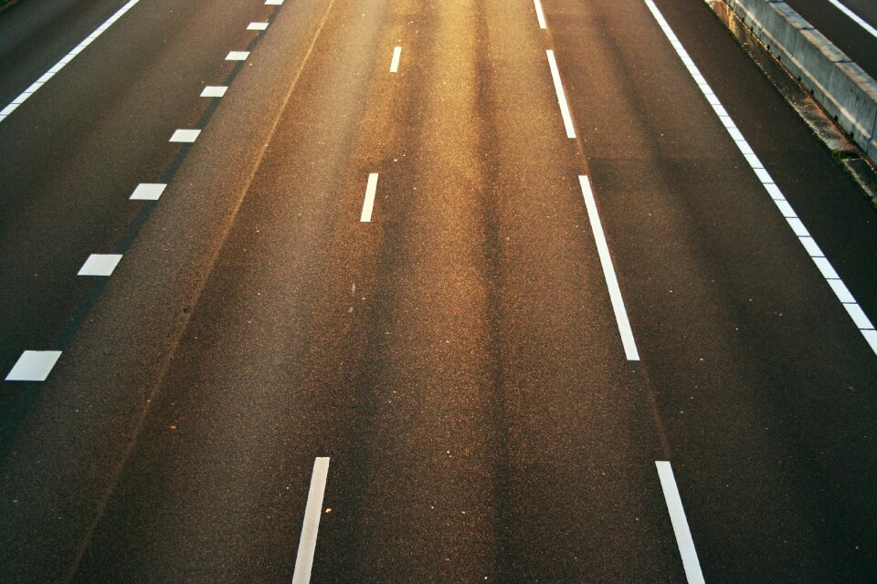 Motorway speed on the go