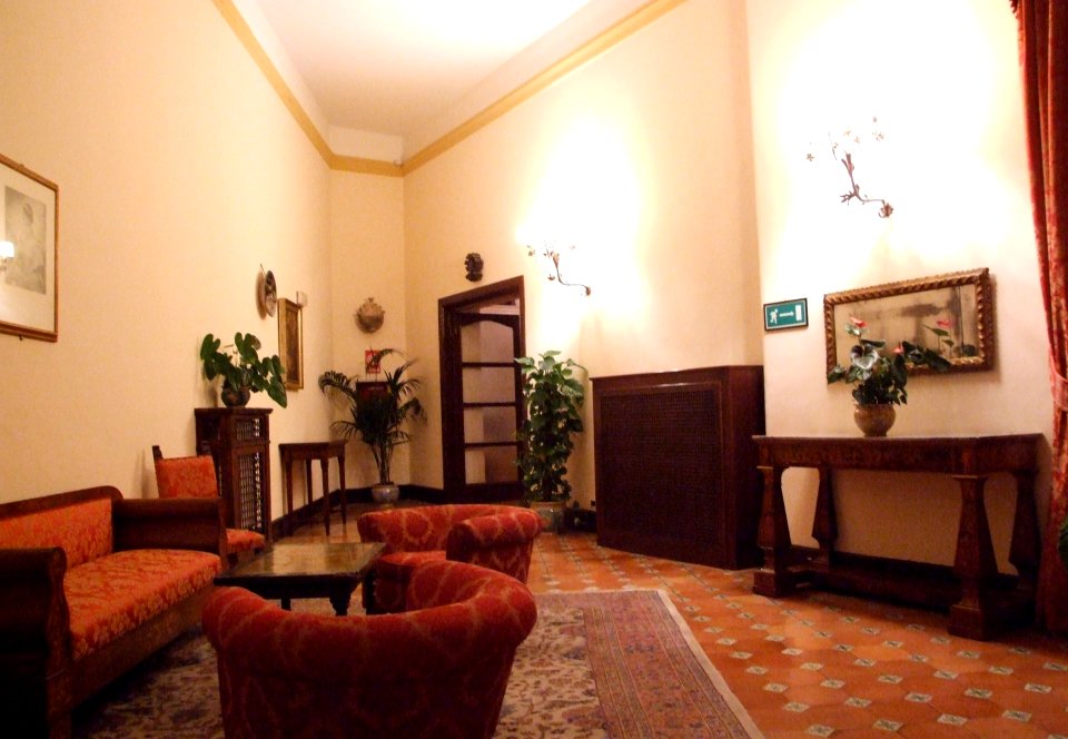 Hotel San Domenico-Taormina-Sicilia-Italy - Creative Commons by gnuckx