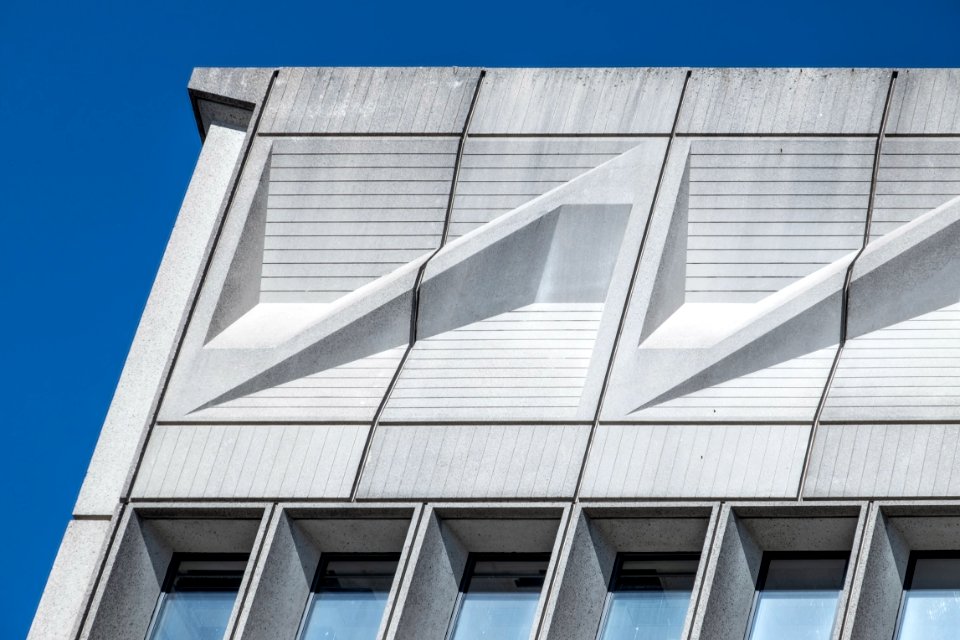 Pirelli Tyre Building - New Haven, CA