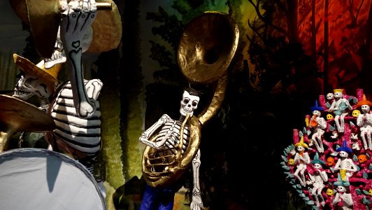 dia-de-los-muertos-calavera-papel-mache26