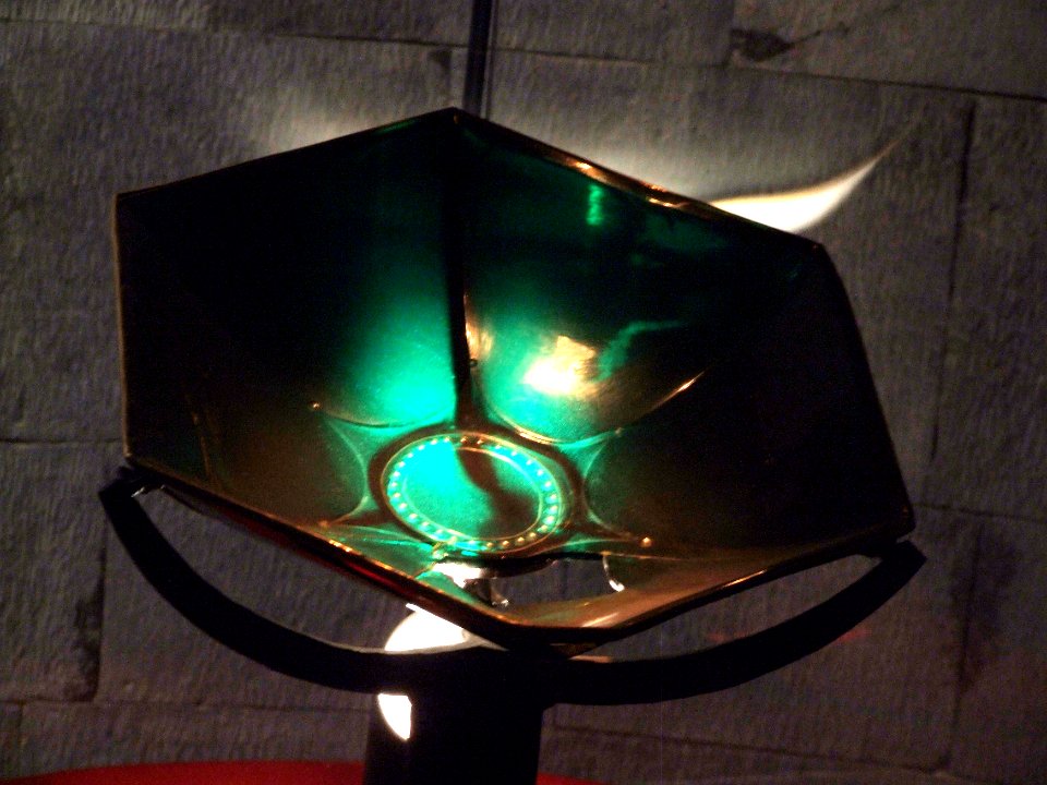Cathedral San Lorenzo Holy Grail Genova Liguria Italy - Creative Commons by gnuckx