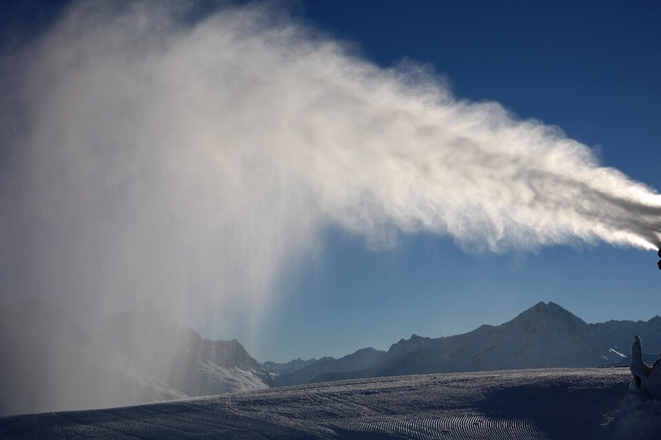 Snow guns artificial snow making skiing