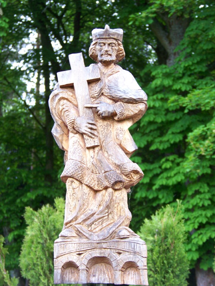 Holy monument cross