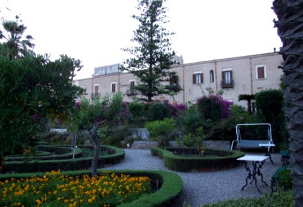 Hotel San Domenico-Taormina-Sicilia-Italy - Creative Commons by gnuckx