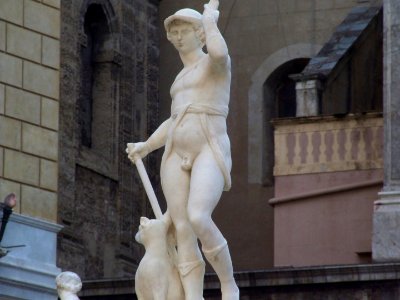 Fontana della Vergogna-Palermo-Sicily-Italy - Creative Commons by gnuckx